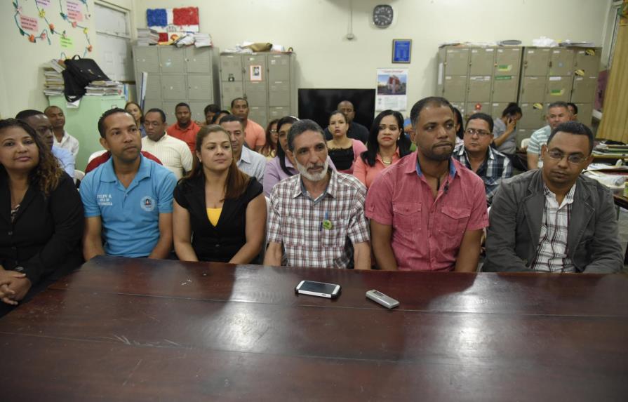 Asociación Dominicana de Profesores en Santiago exige aumentos salariales