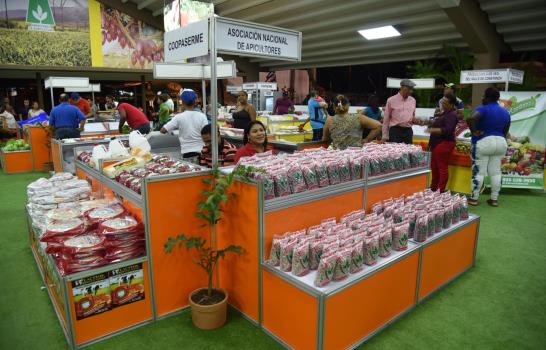 Productores están contentos con respaldo del público en Feria Agropecuaria 2017