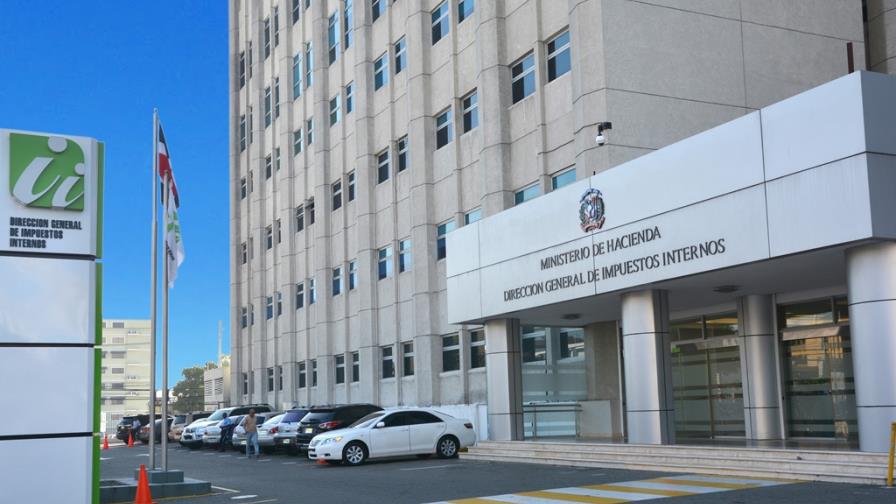 Impuestos Internos advierte inactivará los RNC de sociedades comerciales que no hayan completado documentación