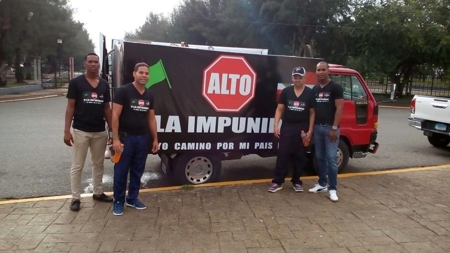 Dos peregrinos entregarán mañana carta al presidente Danilo Medina