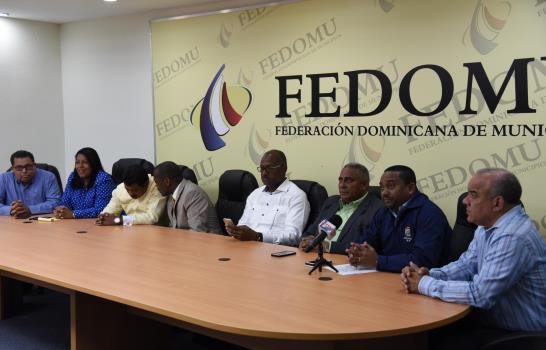 Alcaldes advierten crisis sanitaria Gran Santo Domingo por decisión de Lajun