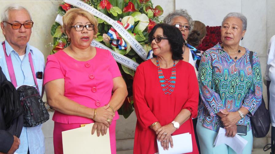 Amas de casa denuncian Pro Consumidor desprotege a consumidores