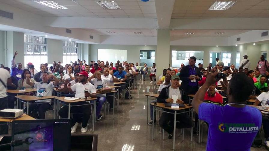 Linux Dominicana efectuó actividad tecnológica en La Romana 
