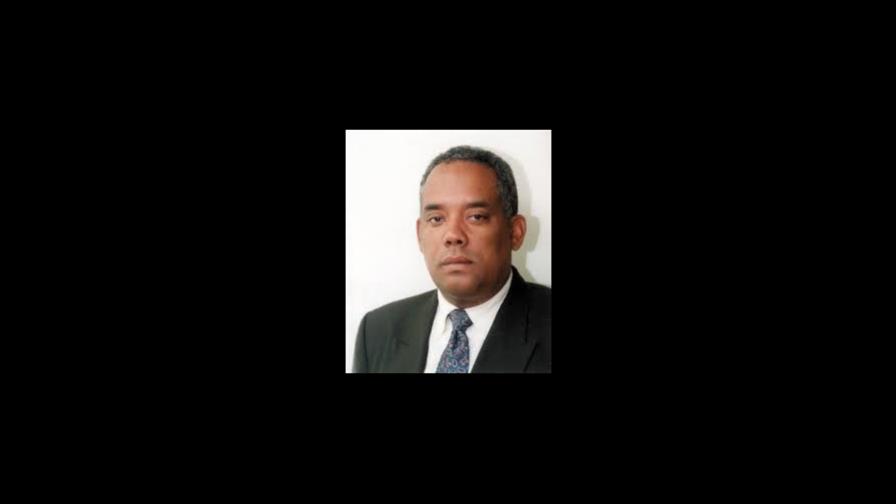 Periodista Máximo Manuel Pérez se encuentra interno por dolencia cardiovascular