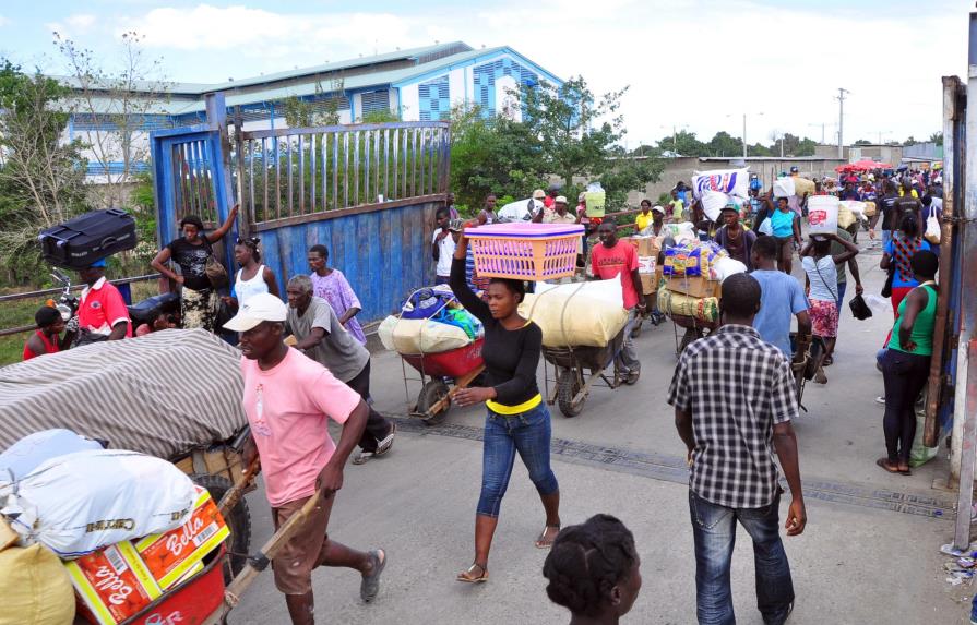 Detienen decenas de haitianos indocumentados en Dajabón