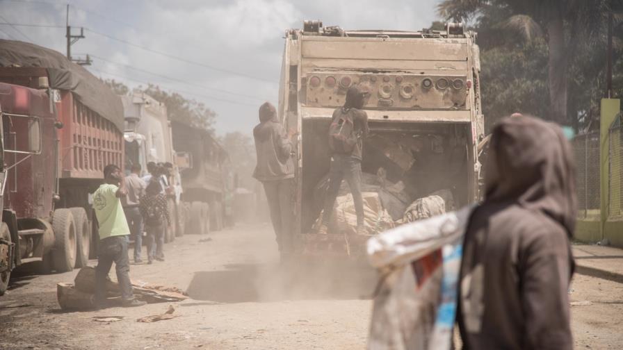 Trabajadores de los cabildos se quejan de servicio “ineficiente” de Lajún Trabajadores de los cabildos se quejan de servicio “ineficiente” de Lajún