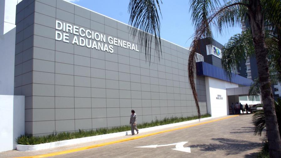 Dirección de Aduanas exigirá factura comercial a importadores de mercancías a través de los couriers