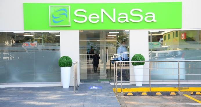 SeNaSa acepta propuesta de contratar médicos de centros privados 