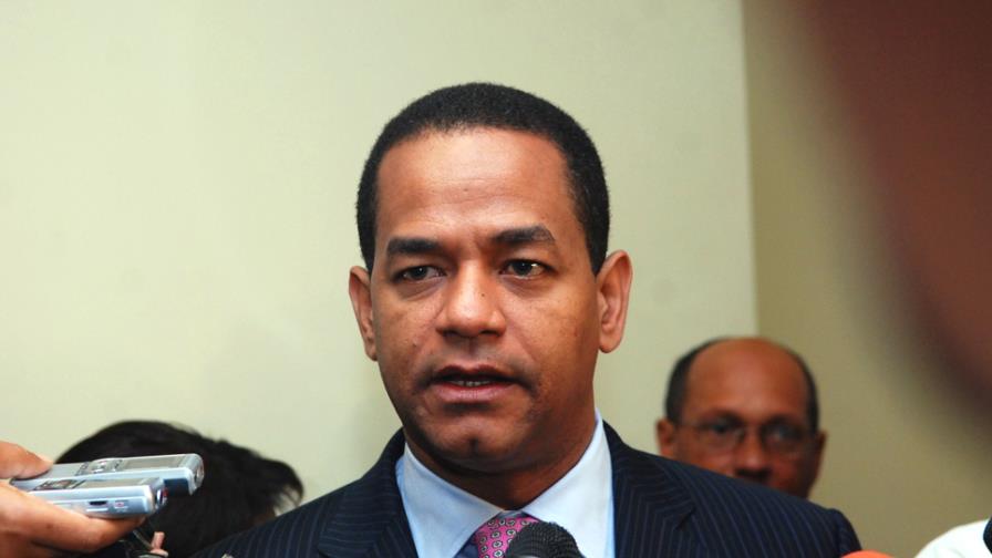 Procuraduría interrogará hoy a expresidente de la Cámara de Diputados