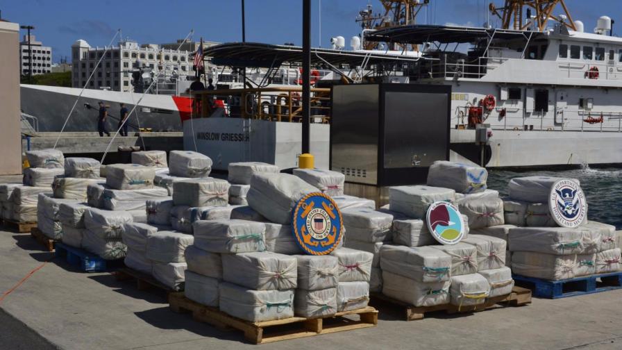 Apresan a cinco dominicanos por decomiso de más de una tonelada de cocaína en el Caribe 