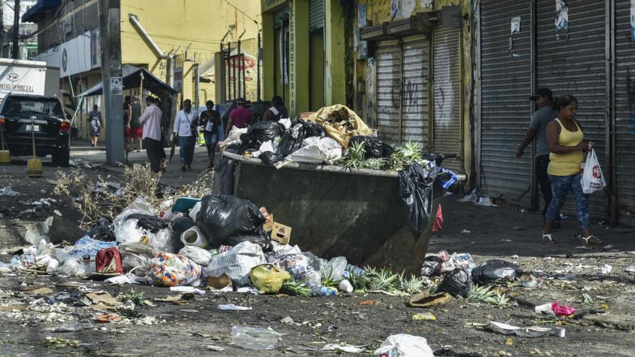 Municipios del Gran Santo Domingo declararían emergencia sanitaria por la basura