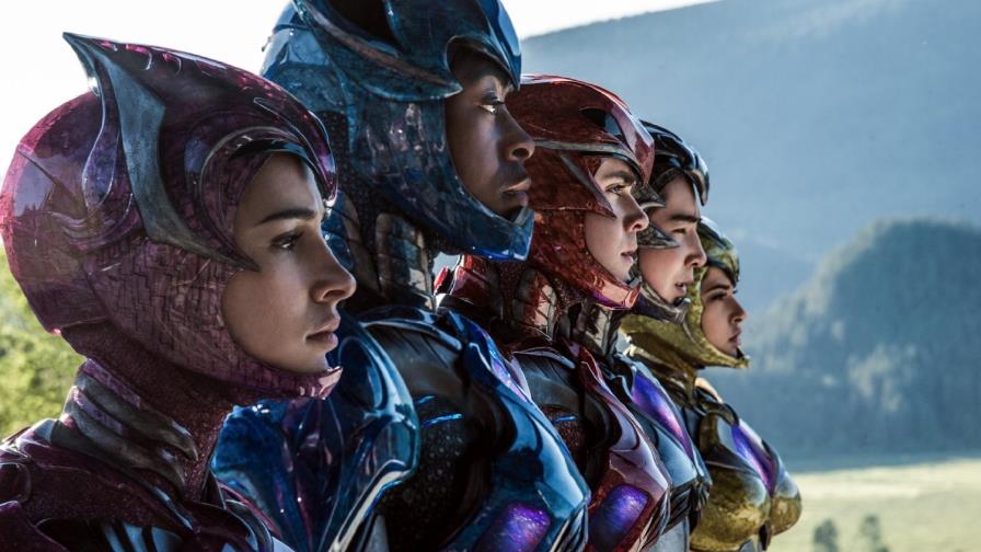 Power Rangers, más heroicos y gigantes en el cine