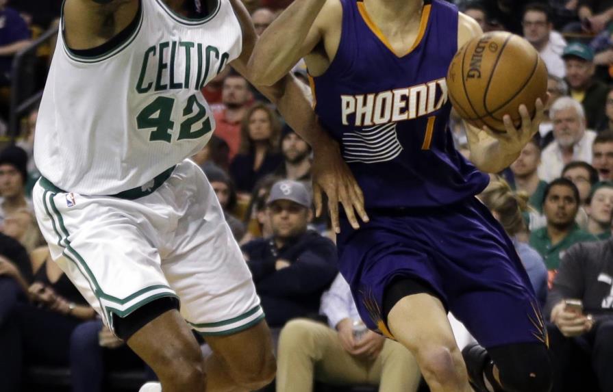 Pese a 70 puntos de Booker, los Suns no pudieron con Celtics de Al Horford