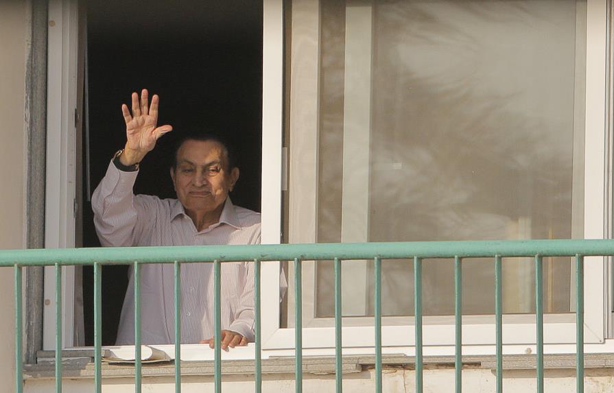 Expresidente de Egipto Hosni Mubarak sale en libertad 