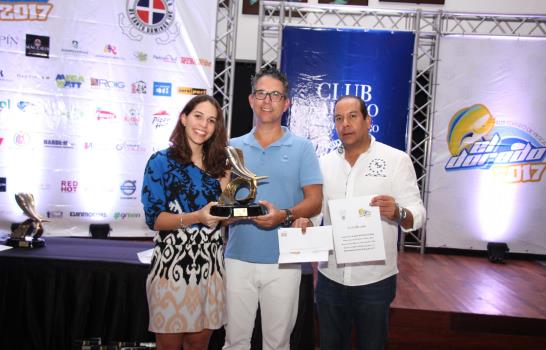 Jonathan Liriano gana torneo de pesca El Dorado; Marcella Núñez dama más destacada