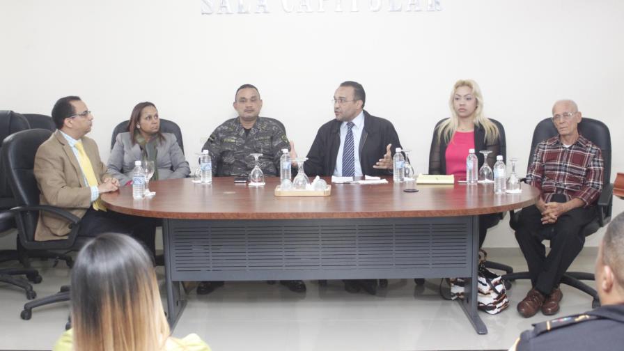 Fiscalía y la Policía coordinan trabajar contra la delincuencia en Villa Tapia