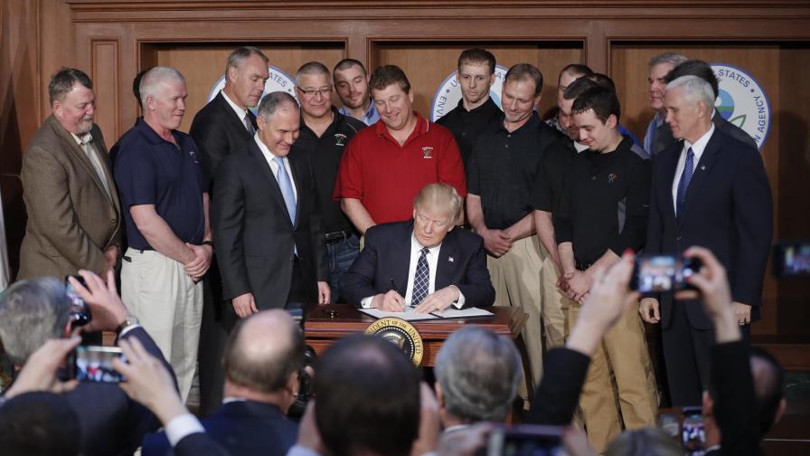 Trump desecha medidas para combatir cambio climático Trump desecha medidas para combatir cambio climático