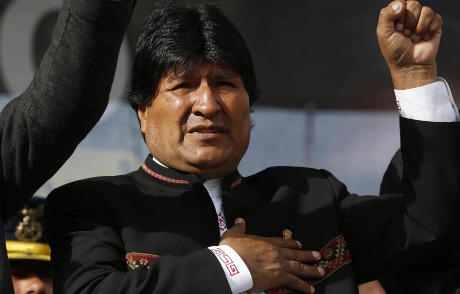 Morales adelanta viaje a Cuba para operarse de la garganta 
