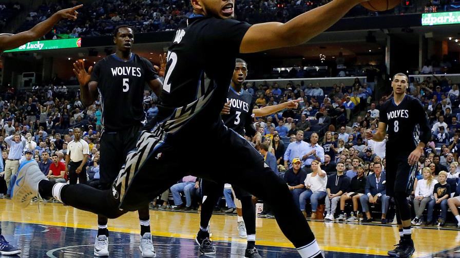 Karl Towns y Riccky Rubio dan triunfo a los Timberwolves 