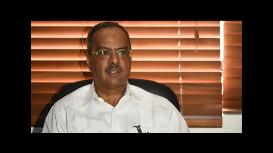 Aumentan salarios a doscientos empleados administrativos del IDSS