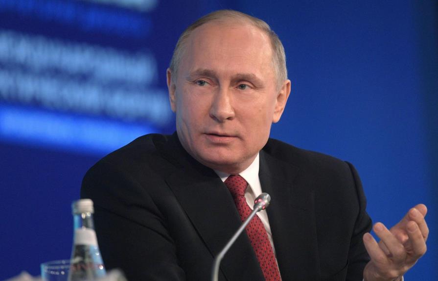 Putin niega categóricamente interferencia rusa en EEUU 