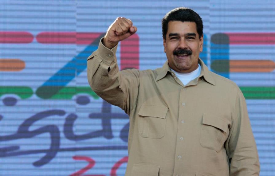 Maduro convoca Consejo de Defensa para resolver “impase” entre TSJ y Fiscalía