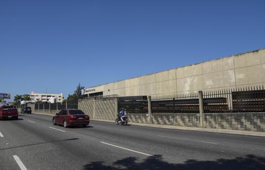 Bajo patrullaje policial en el Distrito Nacional este sábado