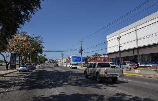 Bajo patrullaje policial en el Distrito Nacional este sábado