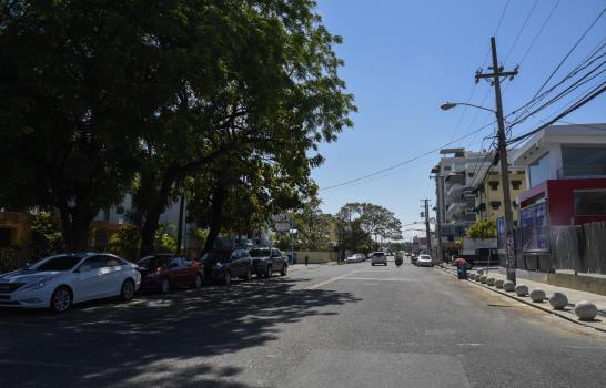 Bajo patrullaje policial en el Distrito Nacional este sábado