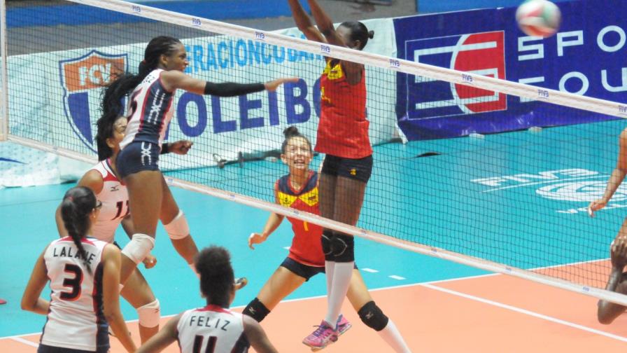 Colombia vence 3-2 a RD en Copa Panam; criollas pelarán el bronce en Sub-18