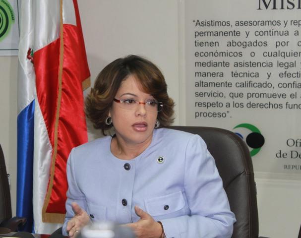 Directora de Defensoría Pública denuncia a la Policía Nacional