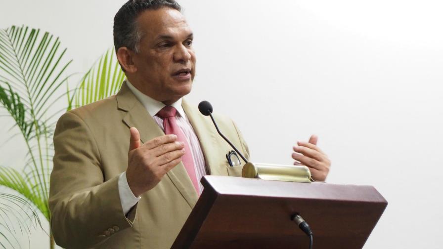 Ministerio de Administración Pública amplía proyectos de trabajo con el sector del agua Ministerio de Administración Pública amplía proyectos de trabajo con el sector del agua