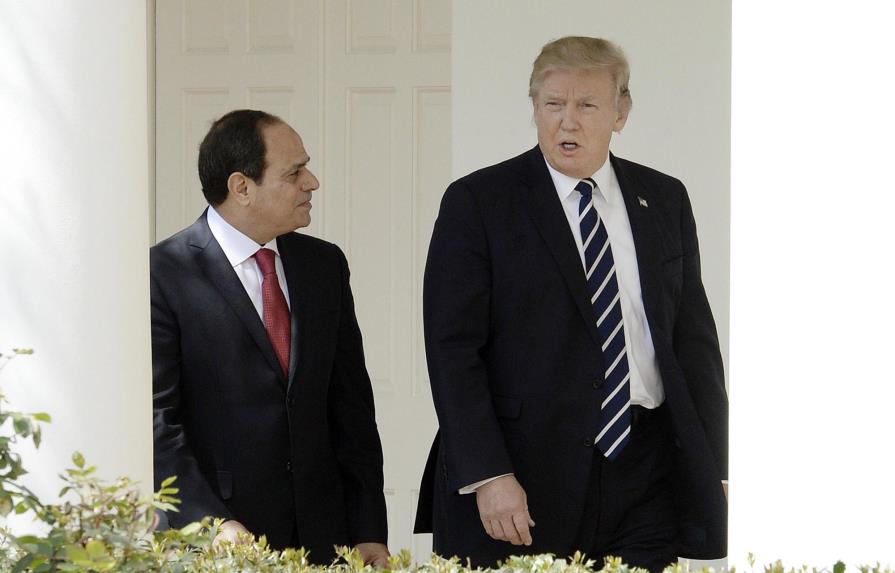 Trump se alía con Al Sisi para combatir terrorismo y aparca derechos humanos