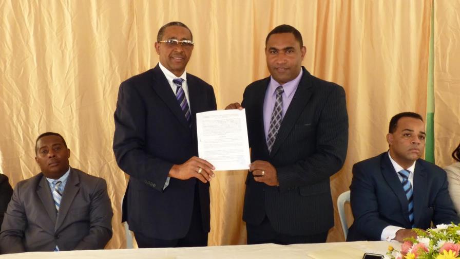 UNEFA otorgará becas a jóvenes del municipio de El Valle UNEFA otorgará becas a jóvenes del municipio de El Valle