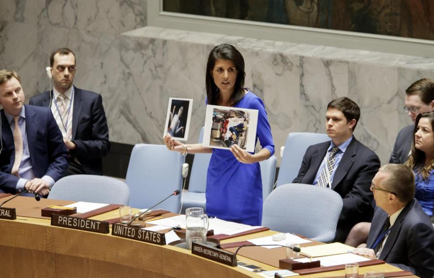 EE.UU. cambia de tono con Asad y amenaza con una acción unilateral