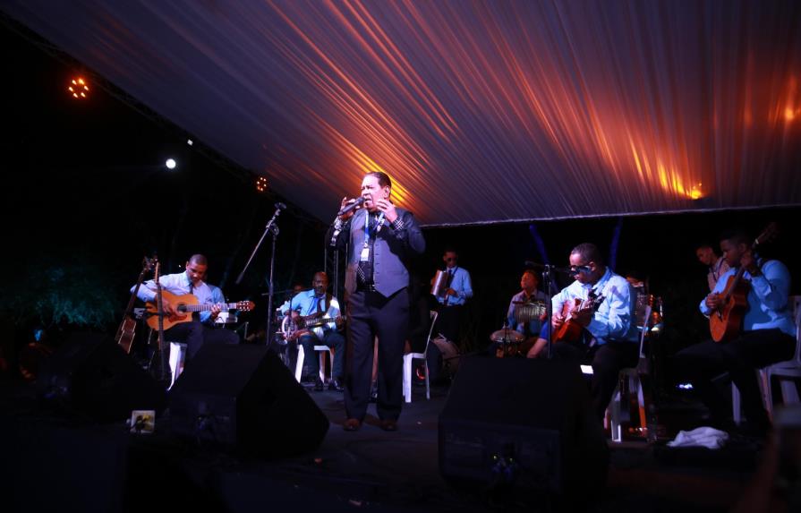 Bachata: pioneros ofrecen concierto memorable 
