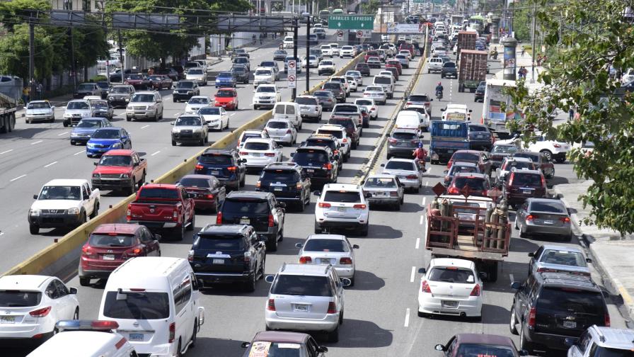 Mayor consumo de combustibles favoreció los ingresos fiscales