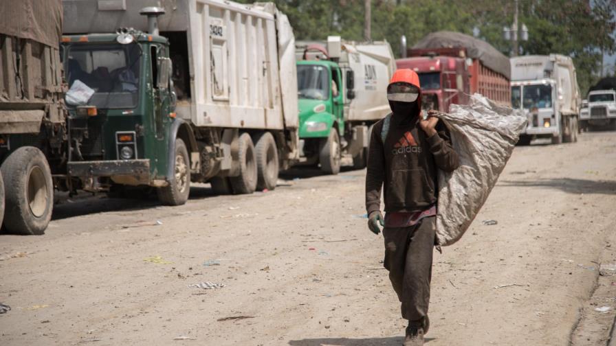Lajún prohíbe a municipio de Pedro Brand echar desechos en Duquesa hasta que pague aumento