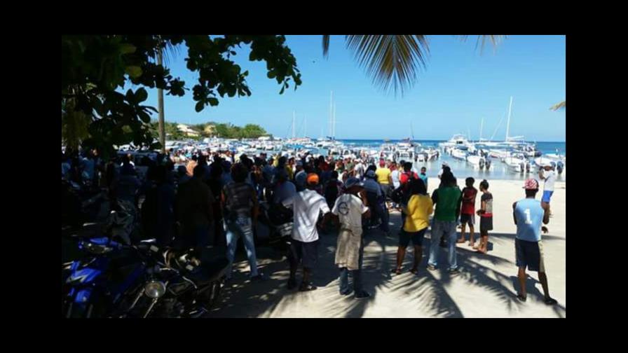 En Bayahibe realizan paro de transporte por incremento de costos de ingreso al Parque Nacional del Este En Bayahibe realizan paro de transporte por incremento de costos de ingreso al Parque Nacional del Este