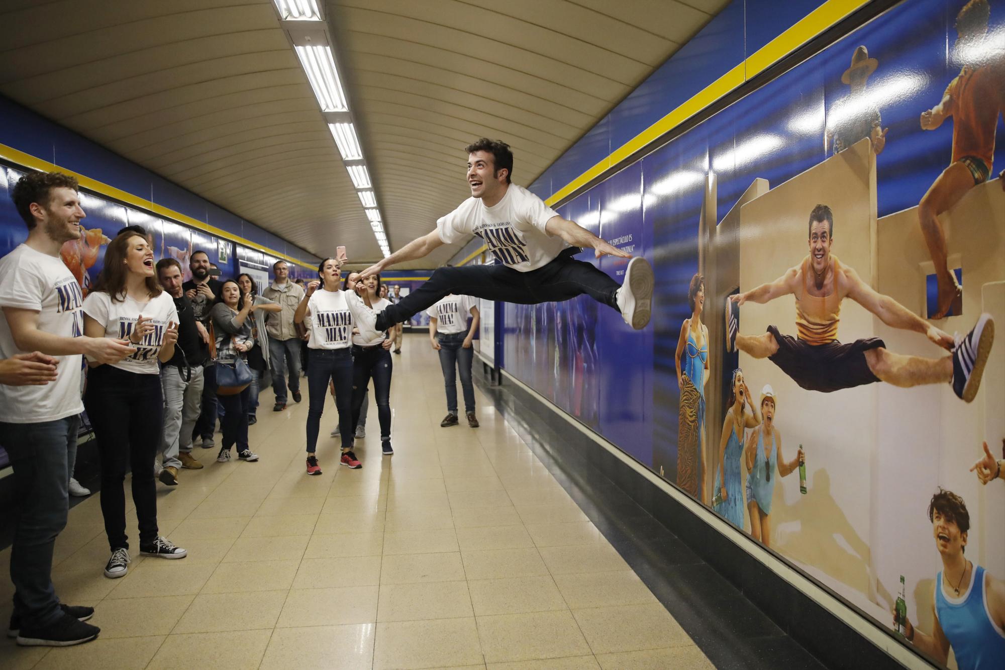 “Mamma mía” en el metro 