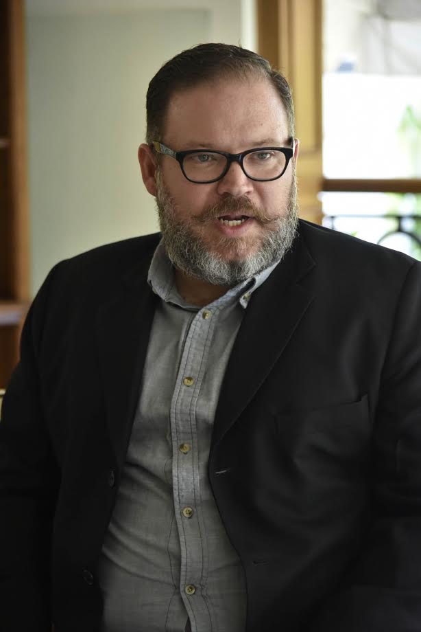  Joel Butler, investigador Centro León