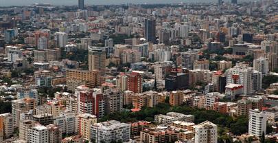 Los dominicanos observan la econom&iacute;a con pesimismo y las redes no los seducen
