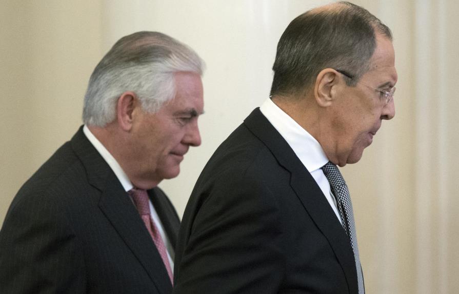 Rusia y EE.UU. exhiben divergencias y desconfianza sobre Siria