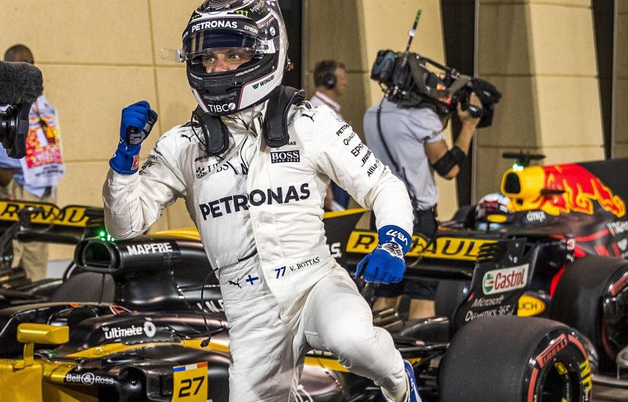 Valtteri Bottas consigue en Bahréin su primera ‘pole position’