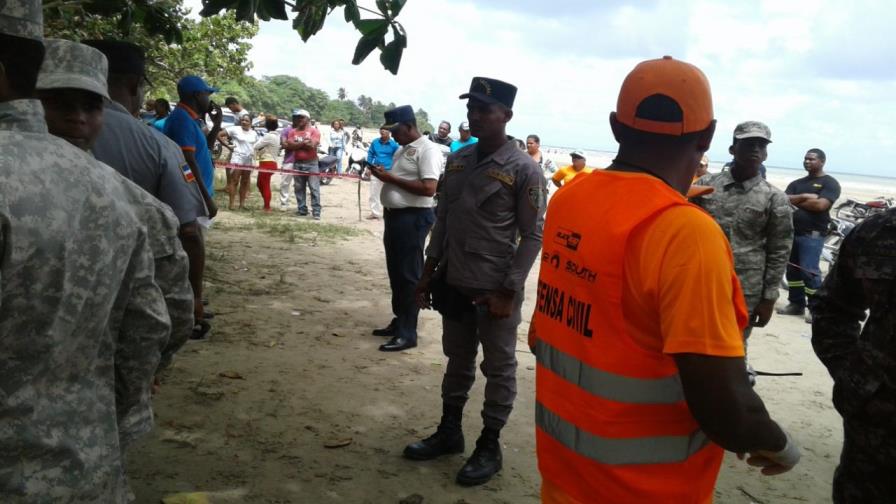 Hallan el cuerpo de una mujer en playa de Miches