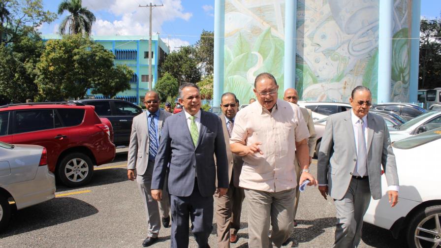 Administración Pública dice intensifica trabajo en instituciones de todo el país