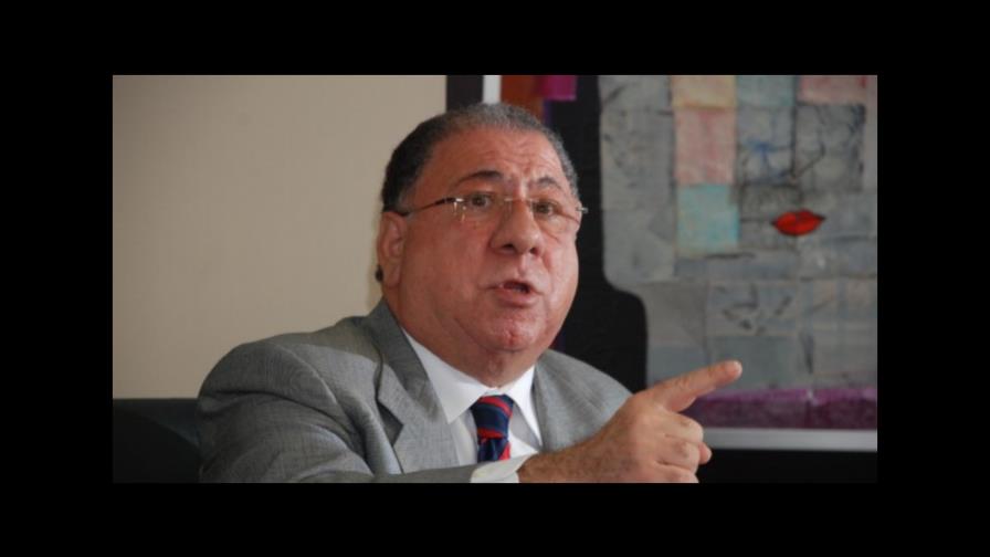 Ministro de Trabajo tratará este martes el impugnado aumento salarial de 20%