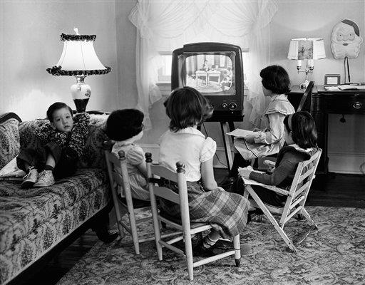 Los niños no pierden el cariño por la vieja TV
