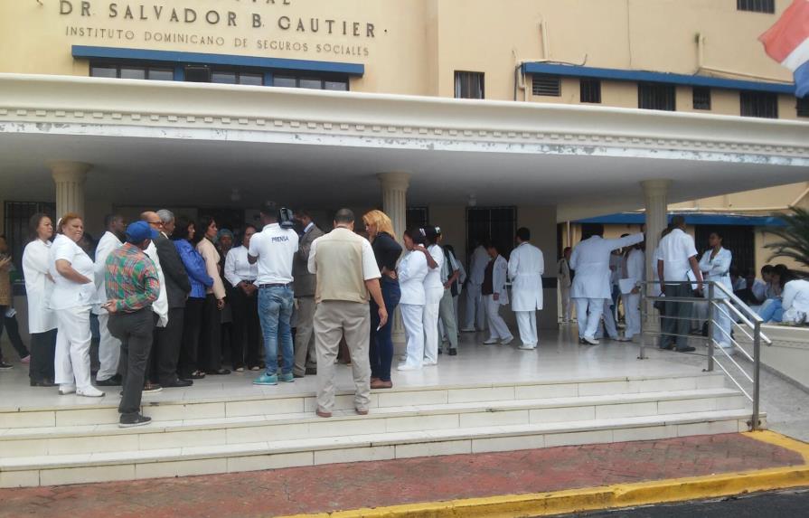 Médicos inician paro mañana en hospitales que eran del IDSS