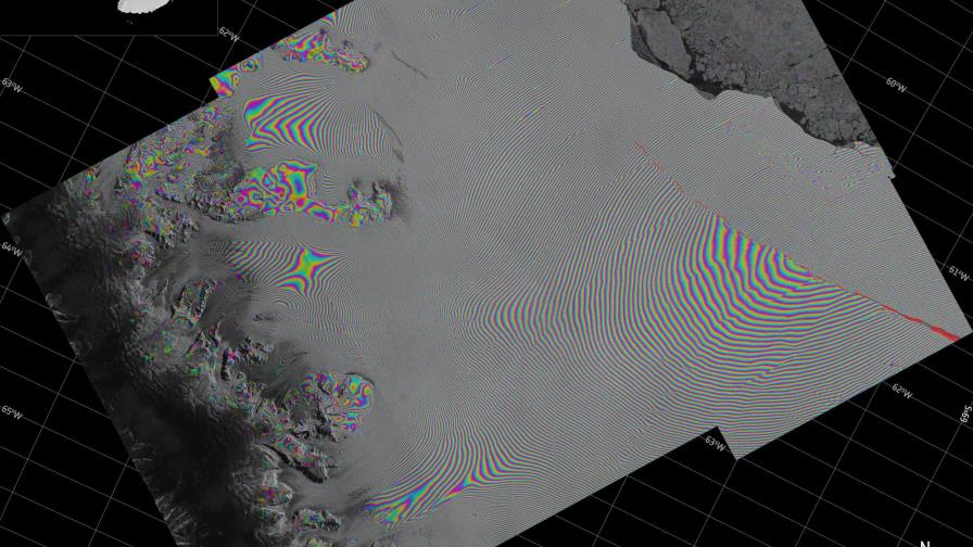 La ESA publica imágenes de la grieta de la plataforma de hielo Larsen C